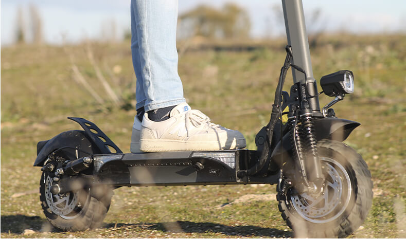 Tout ce que vous devez savoir sur le scooter électrique SmartGyro Crossover  X Pro 