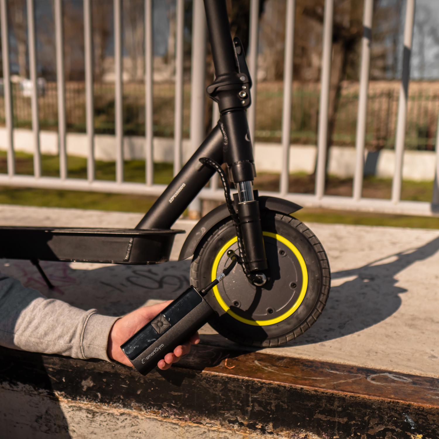 Bolsa delantera para patinetes eléctricos Smartgyro Carbono